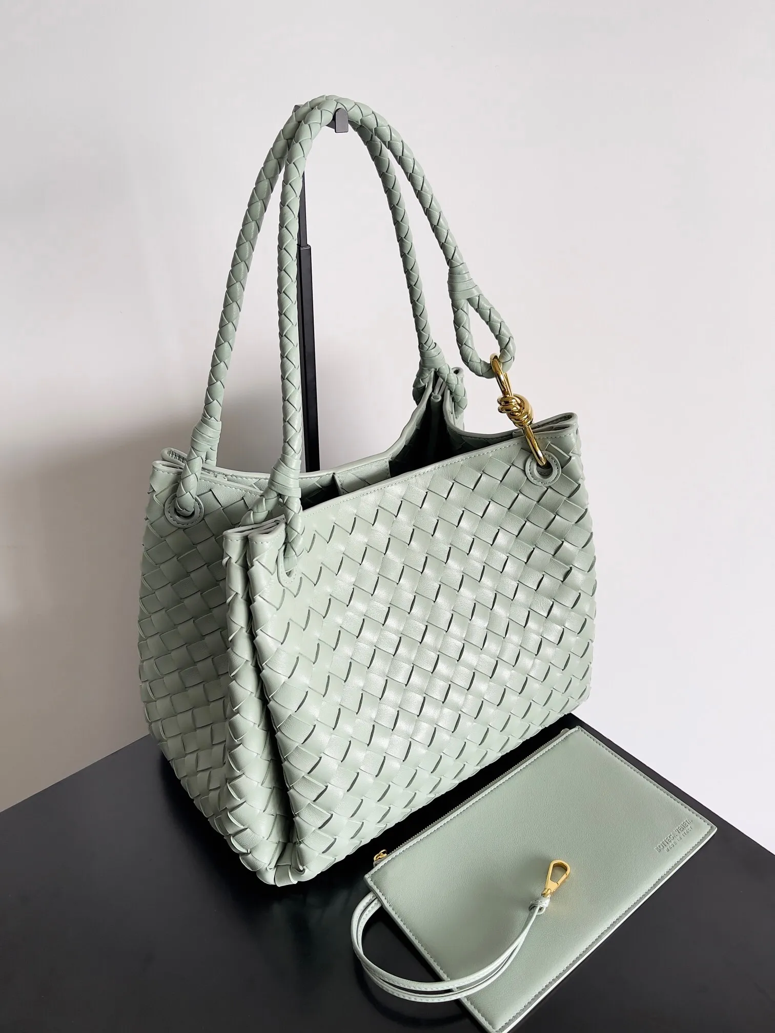 All categories 💚 Authentic bags 💚 BV 2025 new BV armpit bag